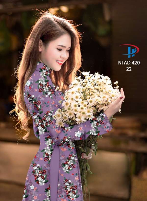 1618375158 26 vai ao dai dep hien nay (8)